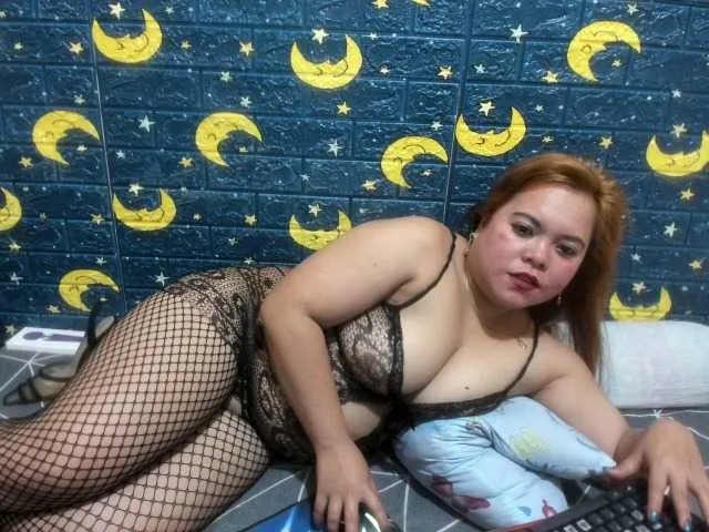 Live sex webcam photo for HotJoan271 #273119284