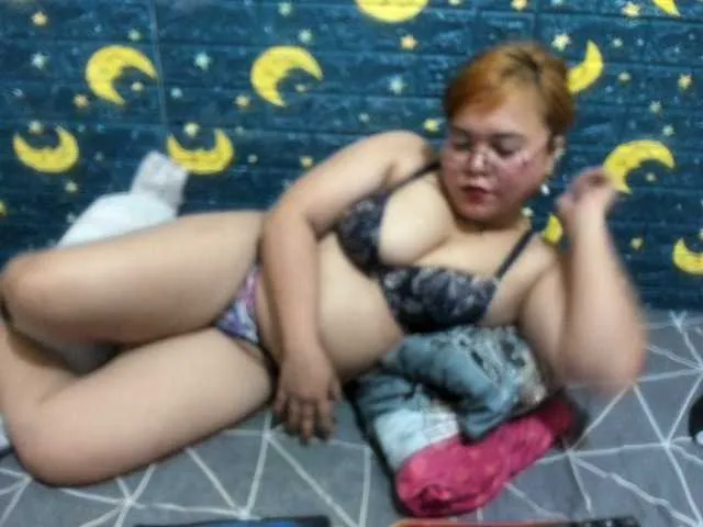 Live sex webcam photo for HotJoan271 #273234488