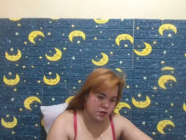 Live sex webcam photo for HotJoan271 #273340443