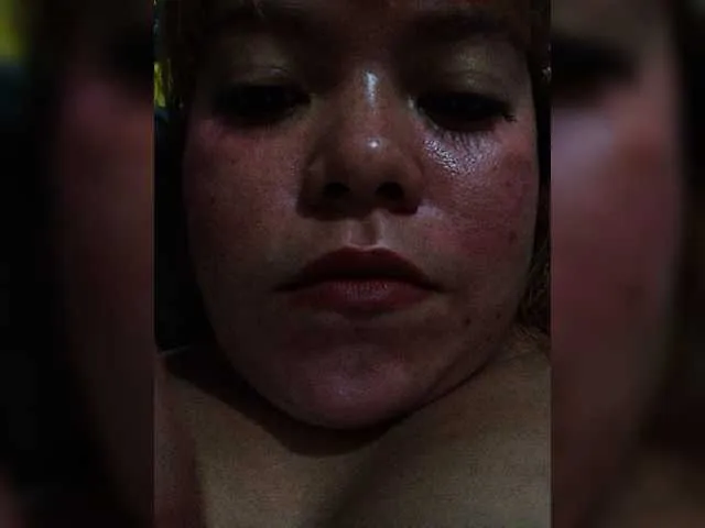Live sex webcam photo for HotJoan271 #274127983