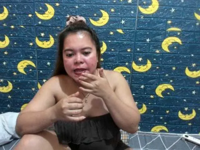 Live sex webcam photo for HotJoan271 #274178210