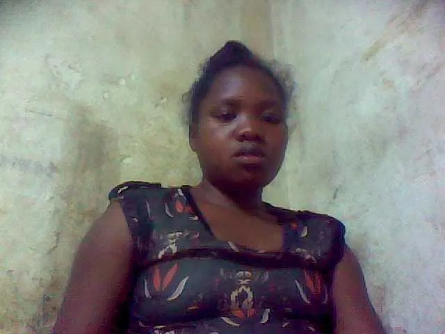 Live sex webcam photo for HotLipzPussy #272503302