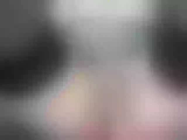 Live sex webcam photo for HotMilfPussy #276789468