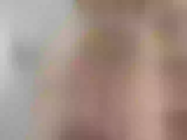 Live sex webcam photo for HotMilfPussy #276982572