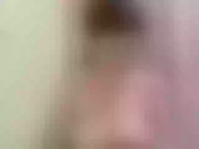 Live sex webcam photo for HotMilfPussy #277368762