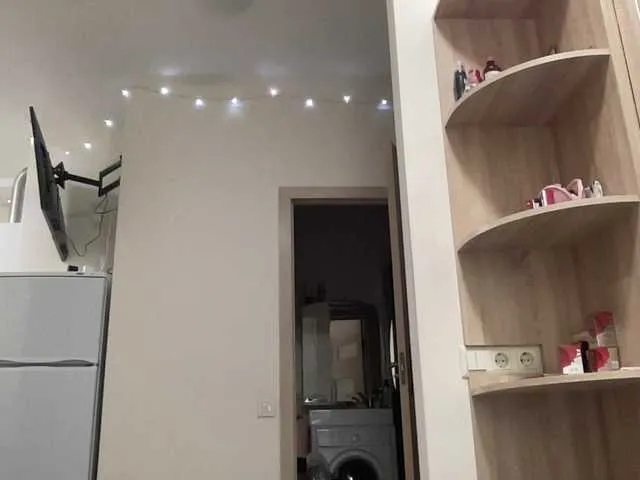 Live sex webcam photo for HotMilfPussy #277384997