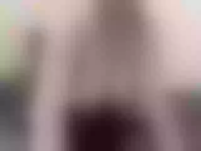 Live sex webcam photo for HotMilfPussy #290489936