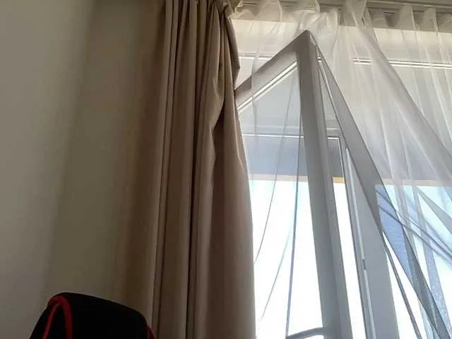 Live sex webcam photo for HotMilfPussy #291206287