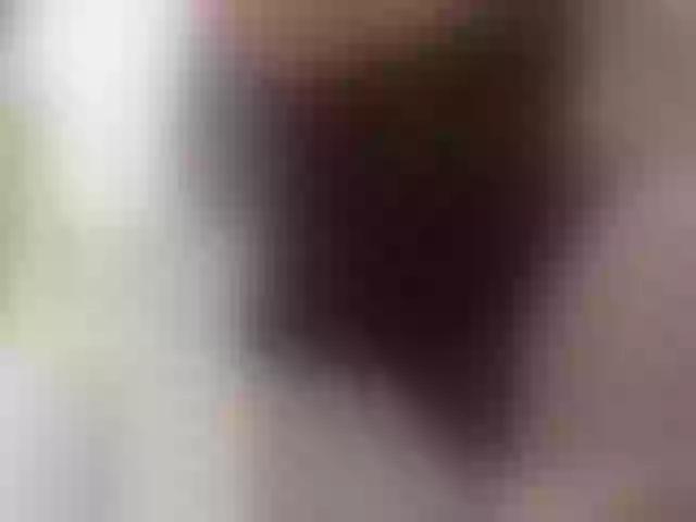 Live sex webcam photo for HotMilfPussy #291423789
