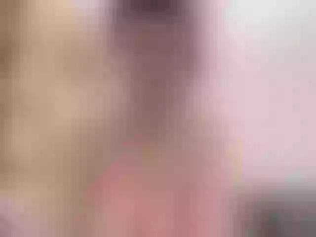 Live sex webcam photo for HotMilfPussy #291640427