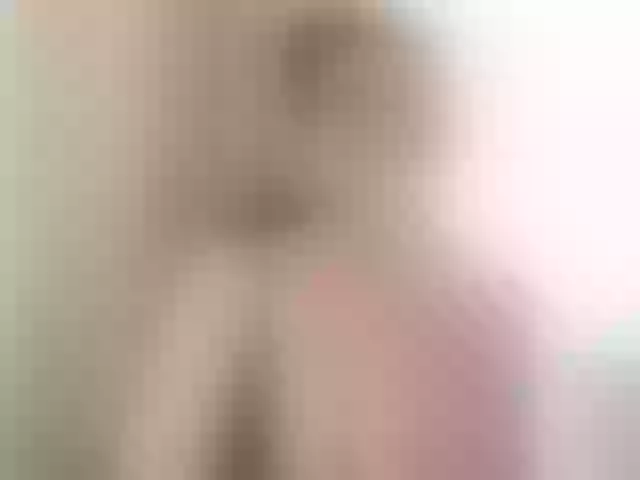 Live sex webcam photo for HotMilfPussy #291798115