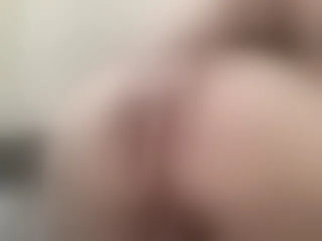Live sex webcam photo for HotMilfPussy #292788301