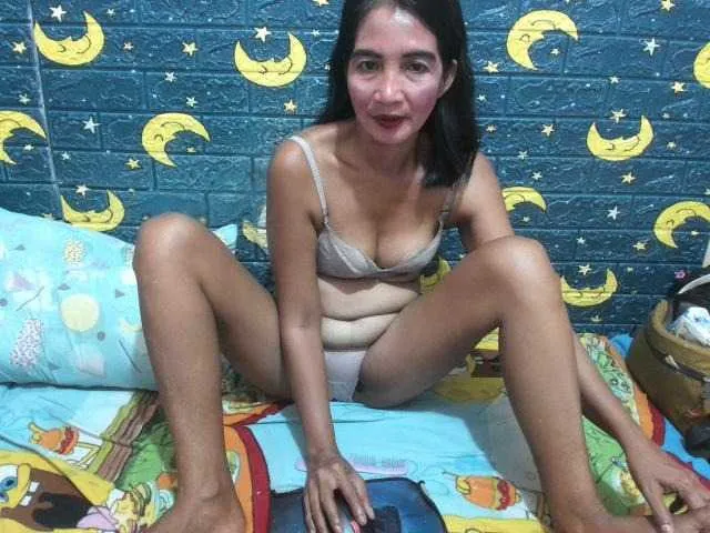 Live sex webcam photo for HotNica69 #276708399