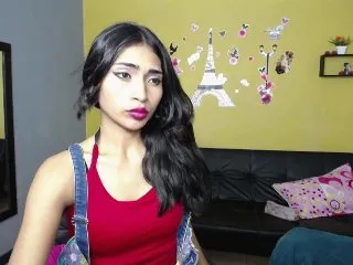 Live sex webcam photo for HotPocahontas #157386214