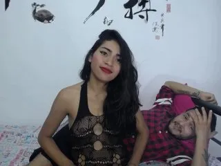 Live sex webcam photo for HotPocahontas #158768350