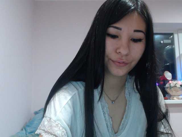 Live sex webcam photo for HotRose01 #271741463