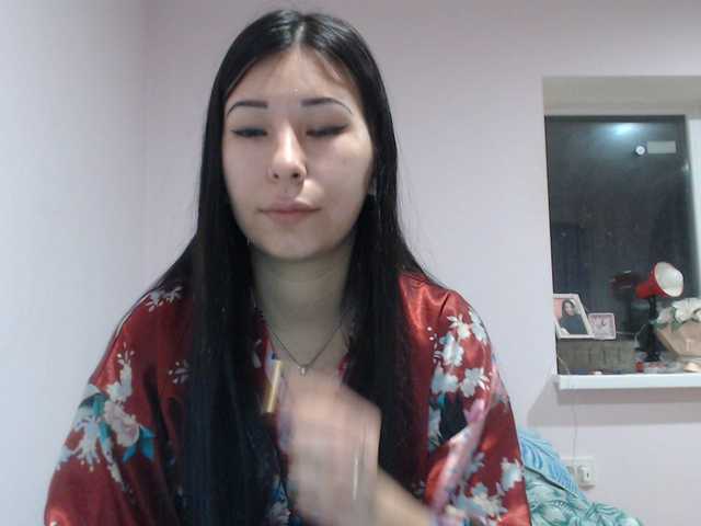 Live sex webcam photo for HotRose01 #271768931