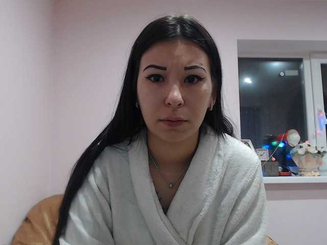 Live sex webcam photo for HotRose01 #271969102