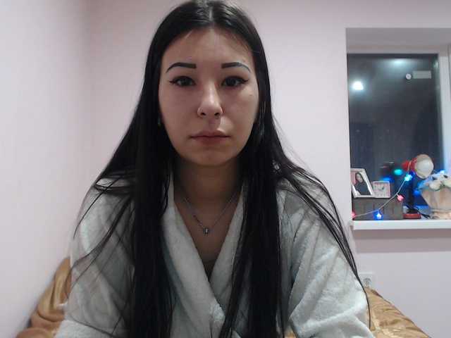 Live sex webcam photo for HotRose01 #271973407