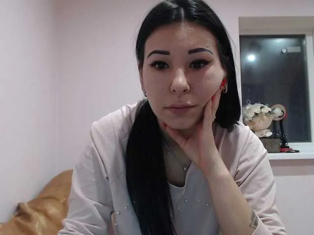 Live sex webcam photo for HotRose01 #272219039