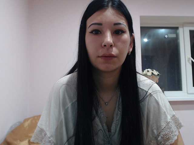 Live sex webcam photo for HotRose01 #272519926