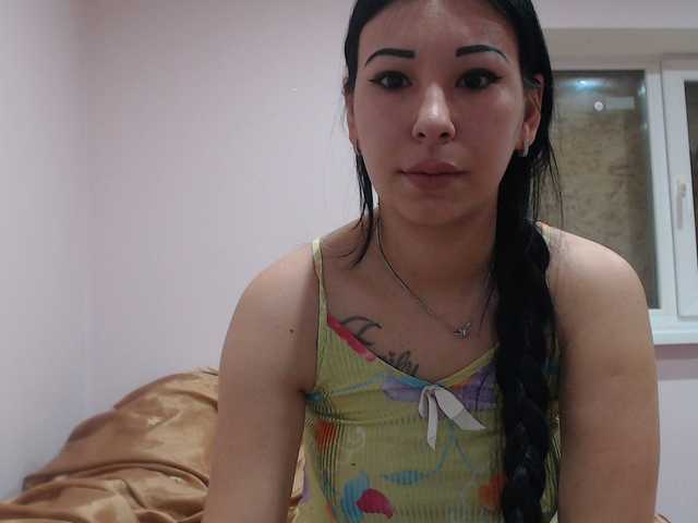 Live sex webcam photo for HotRose01 #272780297