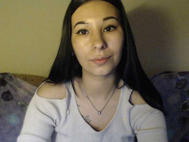 Live sex webcam photo for HotRose01 #272947507