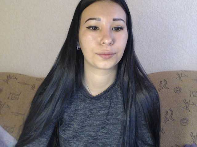 Live sex webcam photo for HotRose01 #273031406