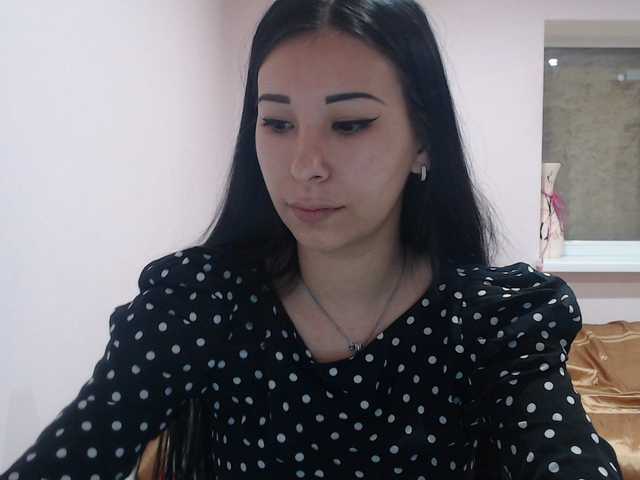 Live sex webcam photo for HotRose01 #273172719