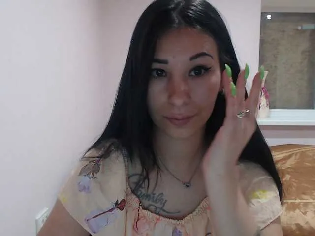 Live sex webcam photo for HotRose01 #273238159