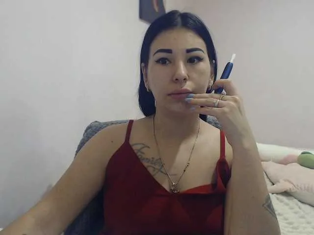 Live sex webcam photo for HotRose01 #277349580