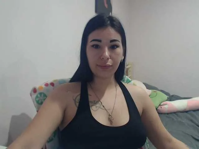 Live sex webcam photo for HotRose01 #277534728