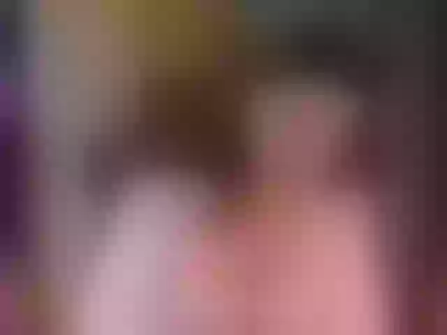 Live sex webcam photo for Hotangel75 #290412153