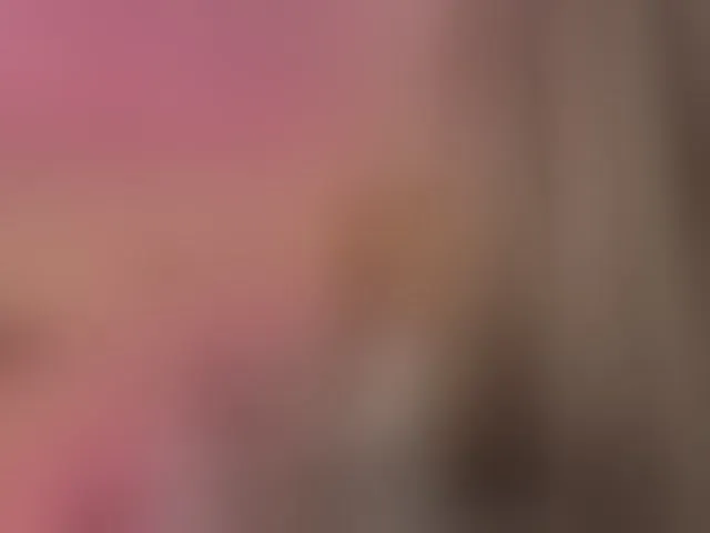 Live sex webcam photo for Hotangel75 #292674154