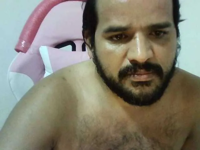 Live sex webcam photo for Hotbearman #290532599