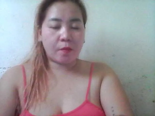 Live sex webcam photo for Hotboobies19 #291620783