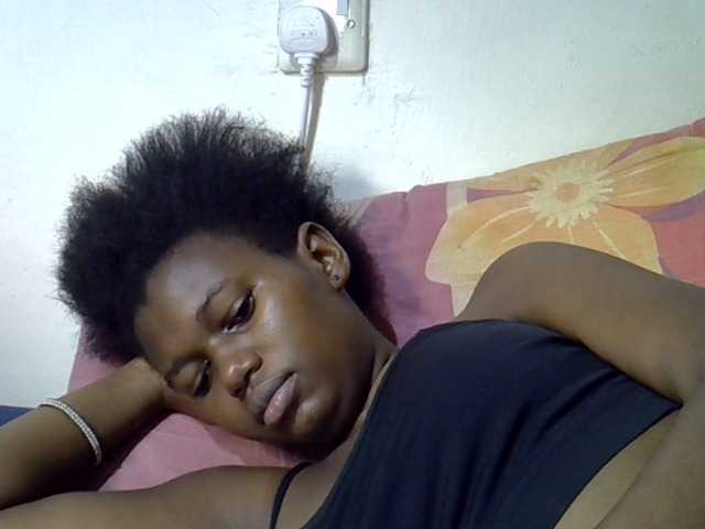 Live sex webcam photo for Hotcumqueen #278198797