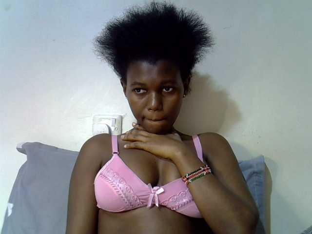 Live sex webcam photo for Hotcumqueen #278224806