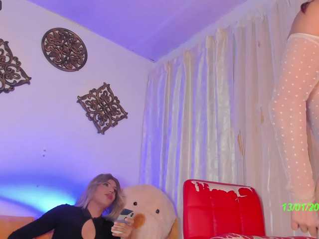 Live sex webcam photo for Hotes-queens #277100304