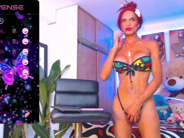 Live sex webcam photo for Hotgiirl-1 #291787363