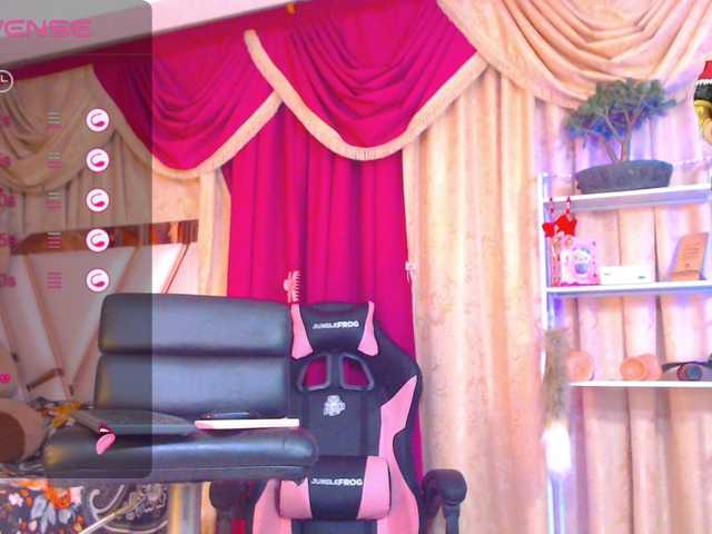 Live sex webcam photo for Hotgiirl-1 #291896416