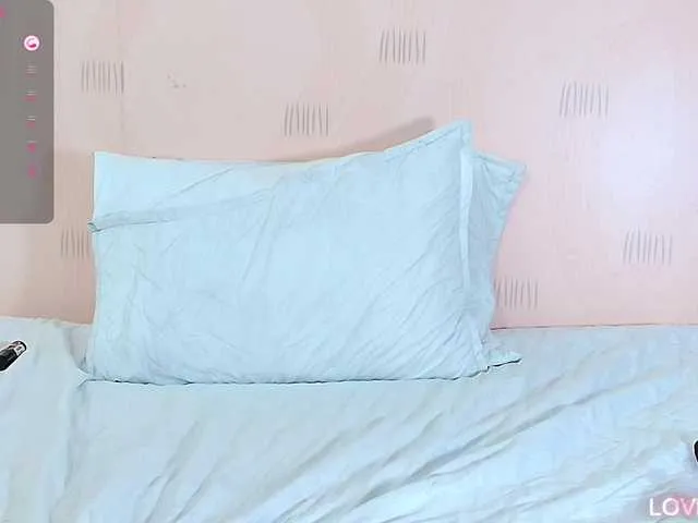 Live sex webcam photo for Hotlatinateacher #290722254