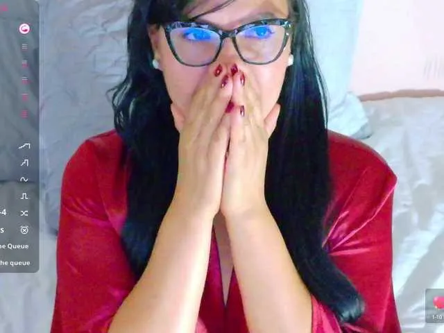 Live sex webcam photo for Hotlatinateacher #291621271
