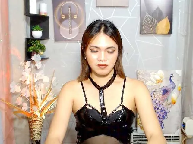 Live sex webcam photo for HotsexyladyTS #291189674