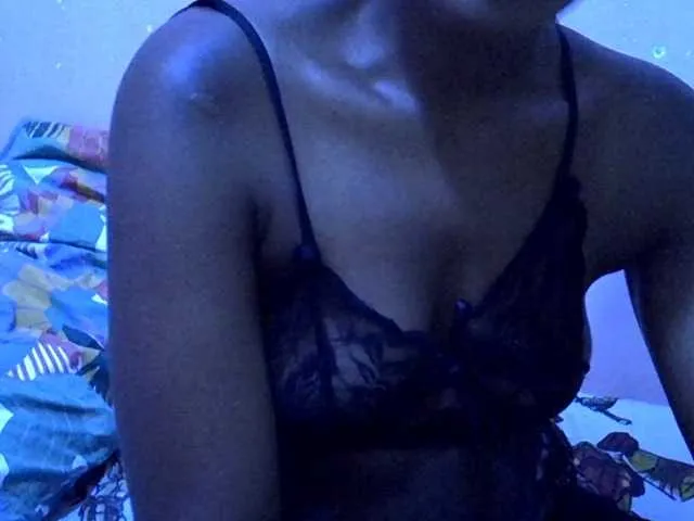 Live sex webcam photo for Hotshant #276349179