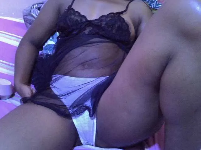 Live sex webcam photo for Hotshant #276451969