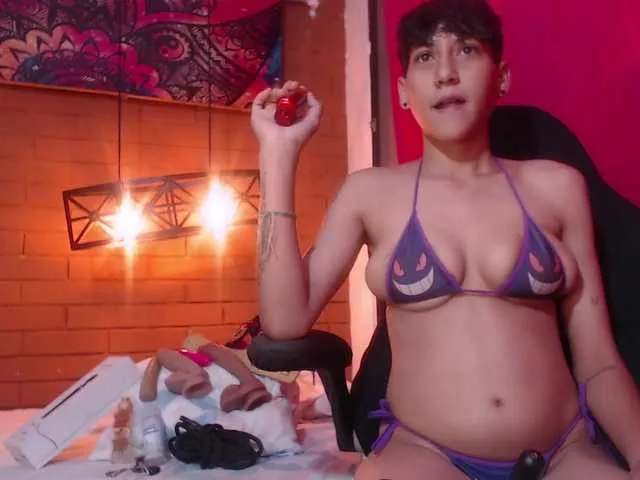 Live sex webcam photo for HottAlexxxa #291666098