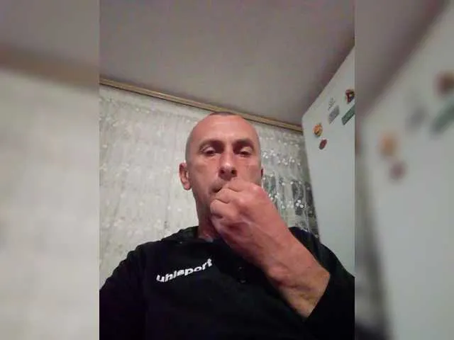 Live sex webcam photo for HottCatt #291326277