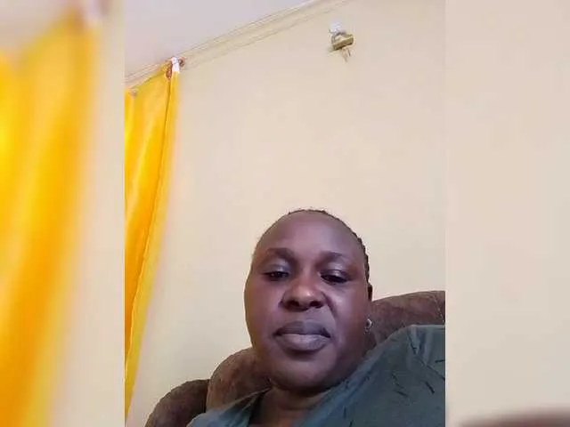 Live sex webcam photo for HotterMissB #278146944