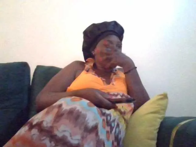 Live sex webcam photo for HotterMissB #289770582